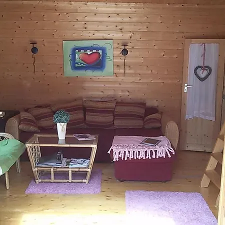Domek Letniskowy Z Widikiem Na Jezioro *